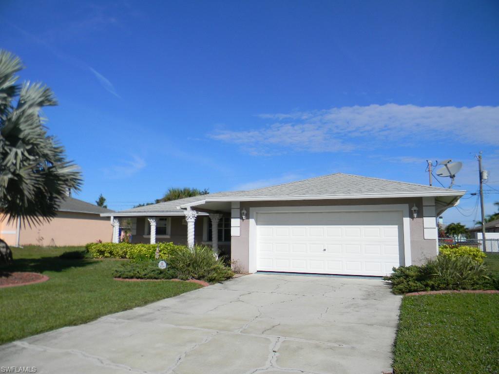 CAPE CORAL - Residential