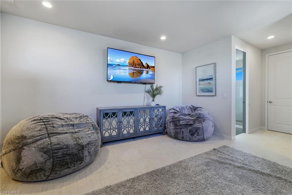 ABACO POINTE - Residential