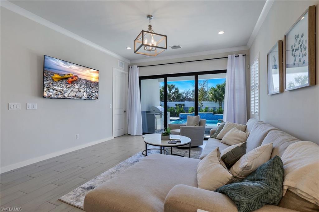 ABACO POINTE - Residential