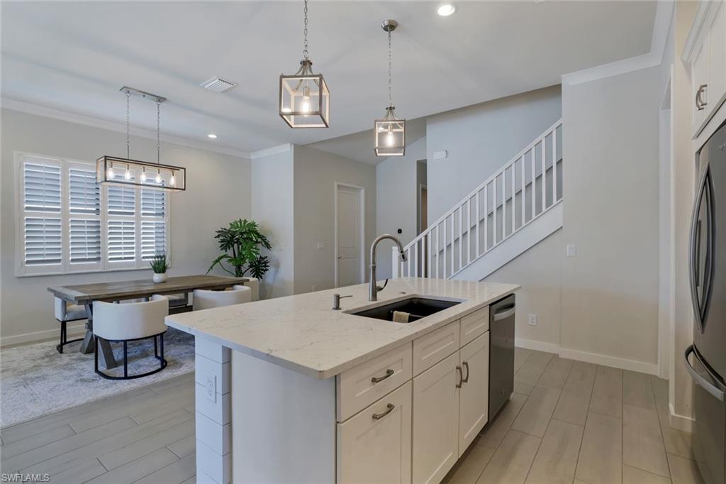 ABACO POINTE - Residential