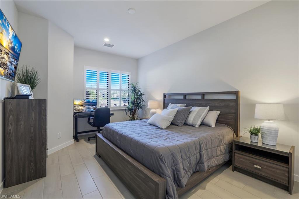 ABACO POINTE - Residential