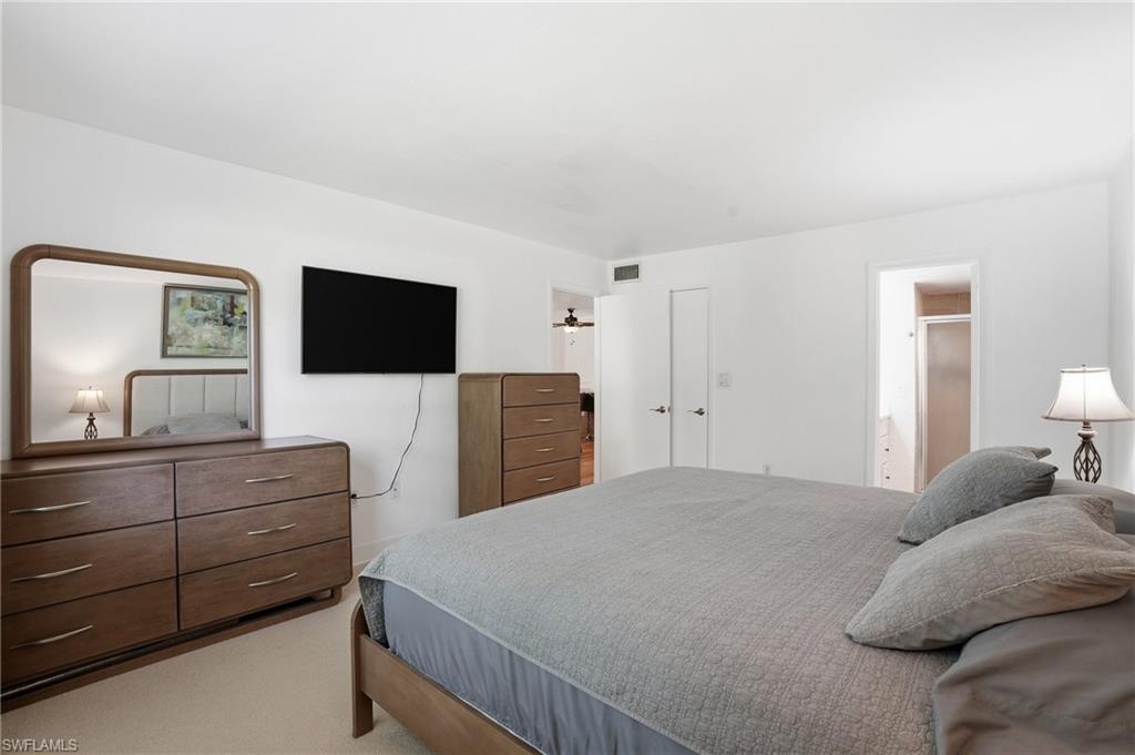 FOREST LAKES - Residential