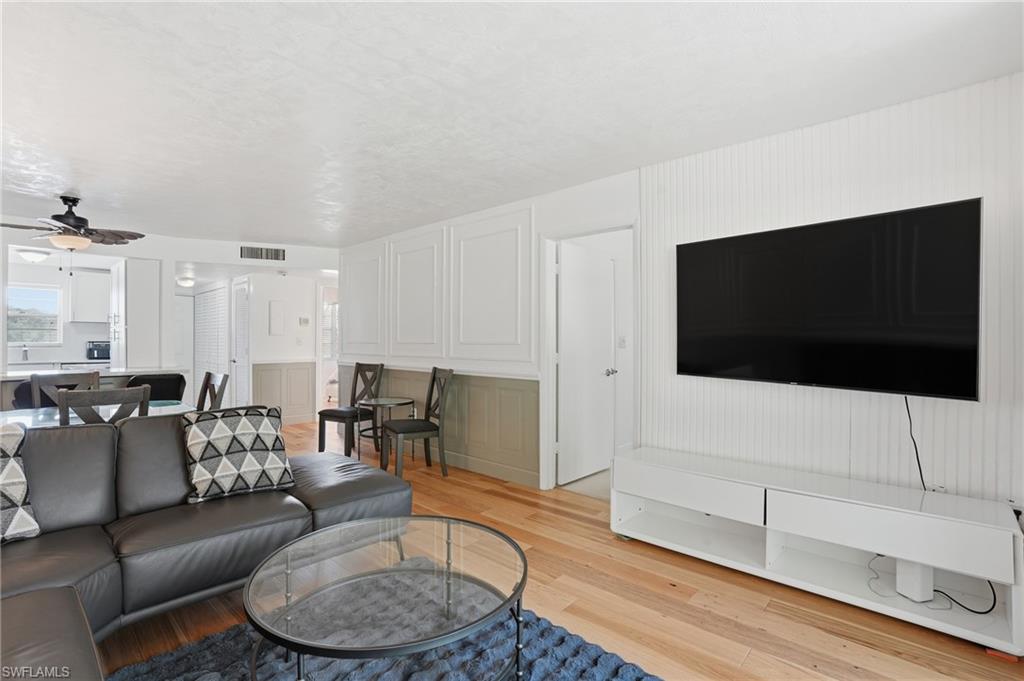 FOREST LAKES - Residential