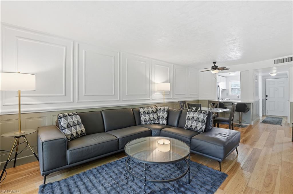 FOREST LAKES - Residential