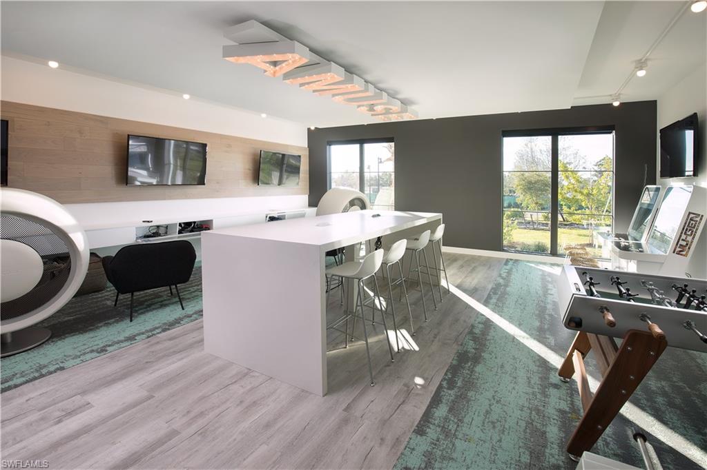 KALEA BAY TOWER 300 - Residential