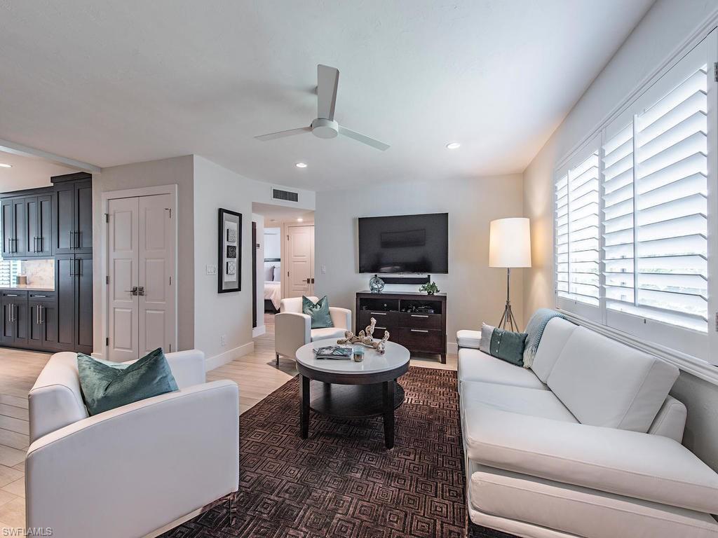 SHORE CLUB - Residential