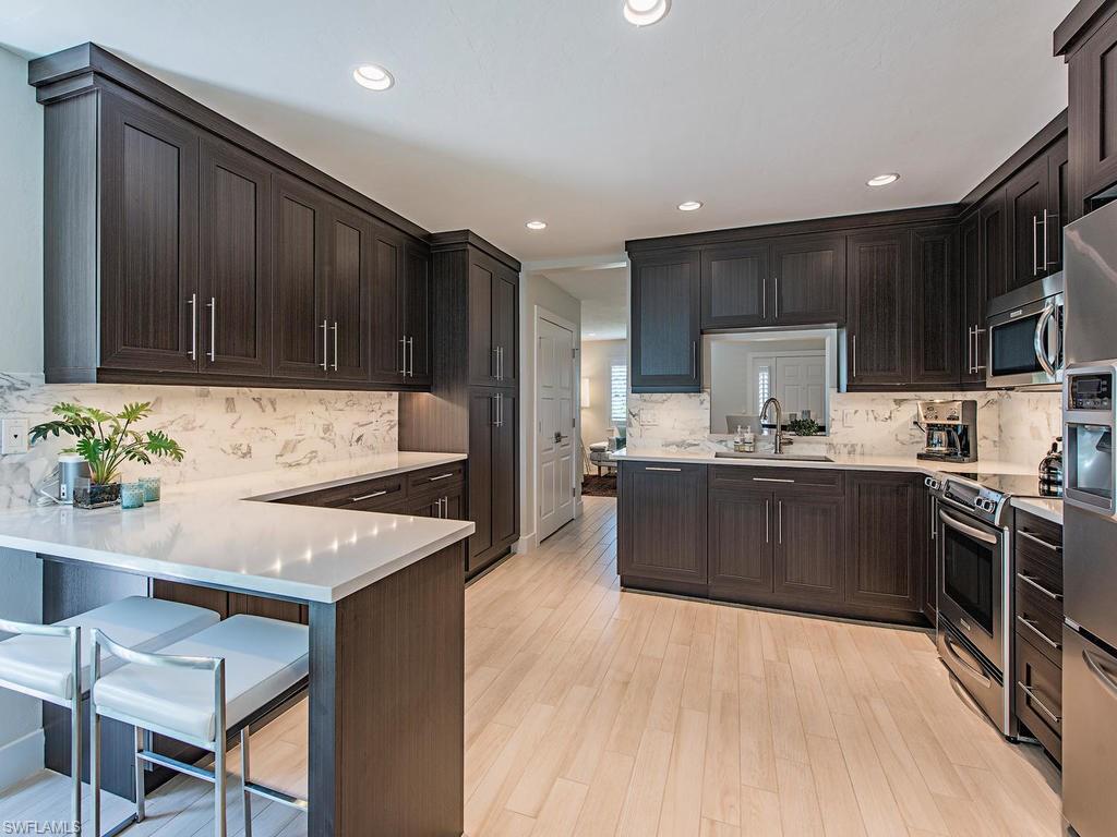 SHORE CLUB - Residential