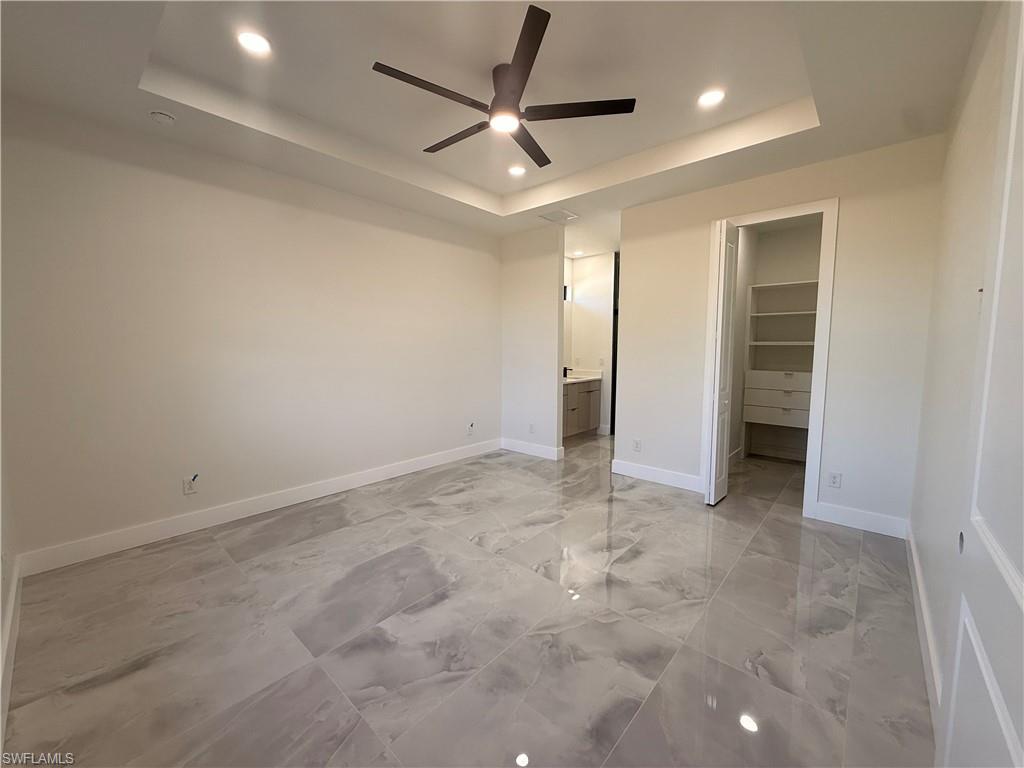 SOUTH GULF COVE - Residential