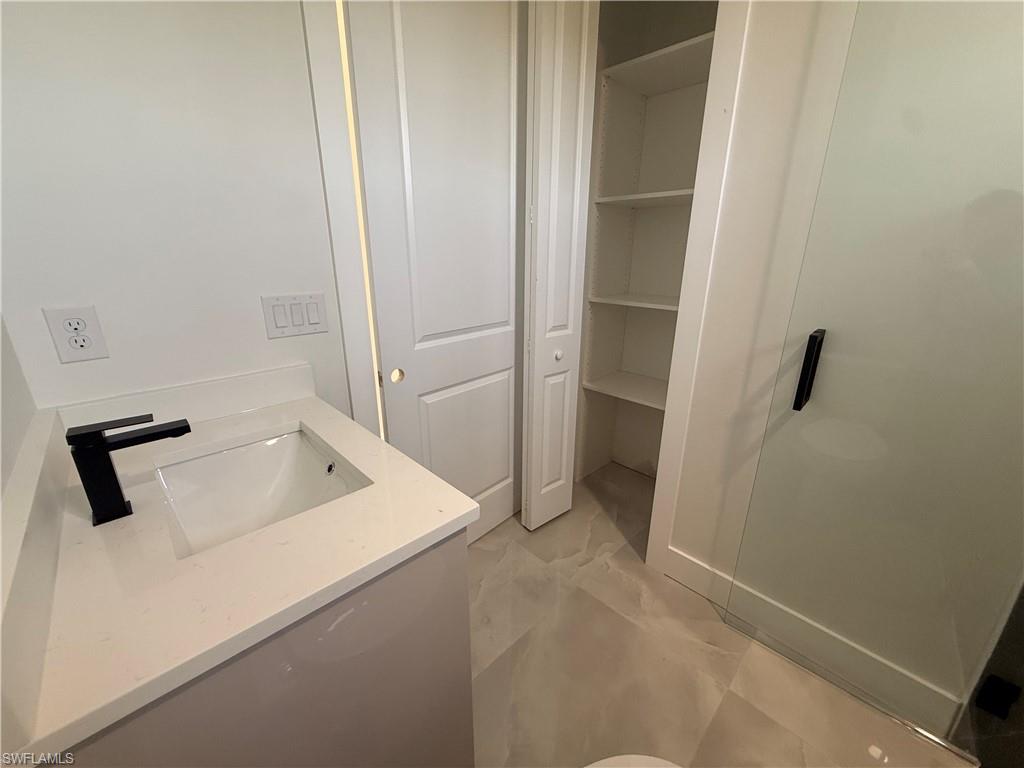 SOUTH GULF COVE - Residential