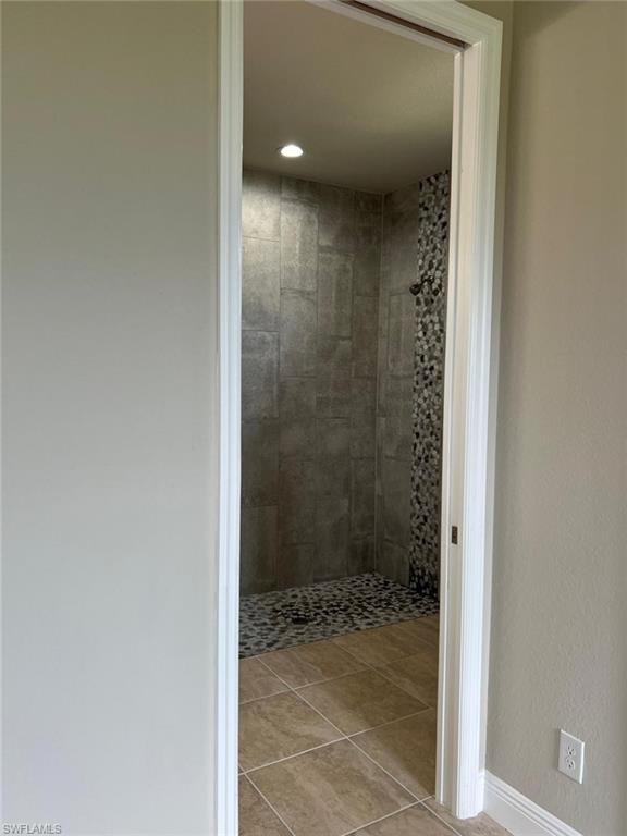 LABELLE ESTATES - Residential