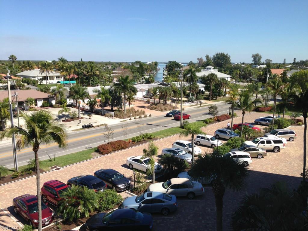 SMUGGLERS COVE CONDO - Residential