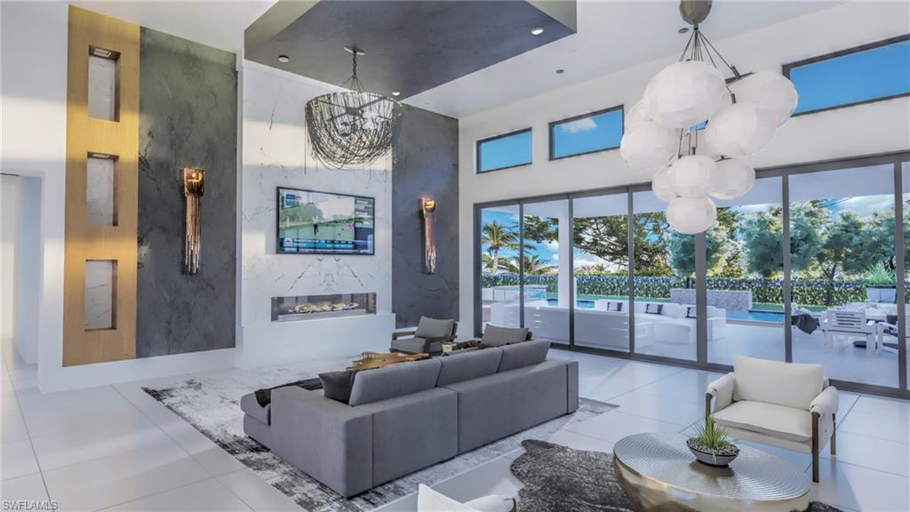 PELICAN BAY WOODS - Residential