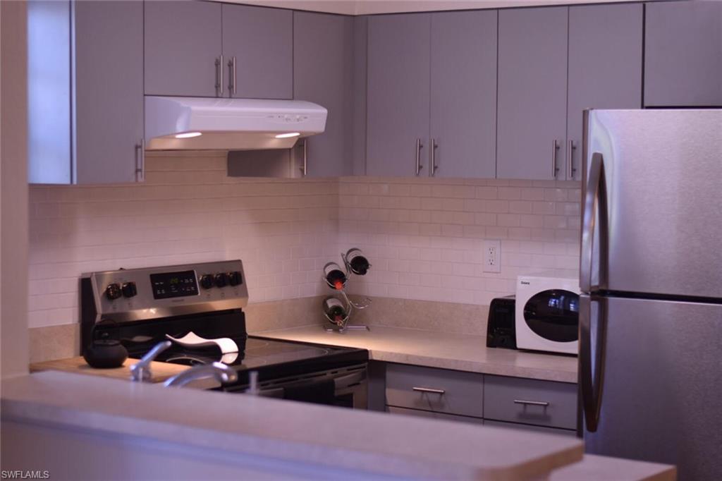 SOUTH BAY PLANTATION - Residential