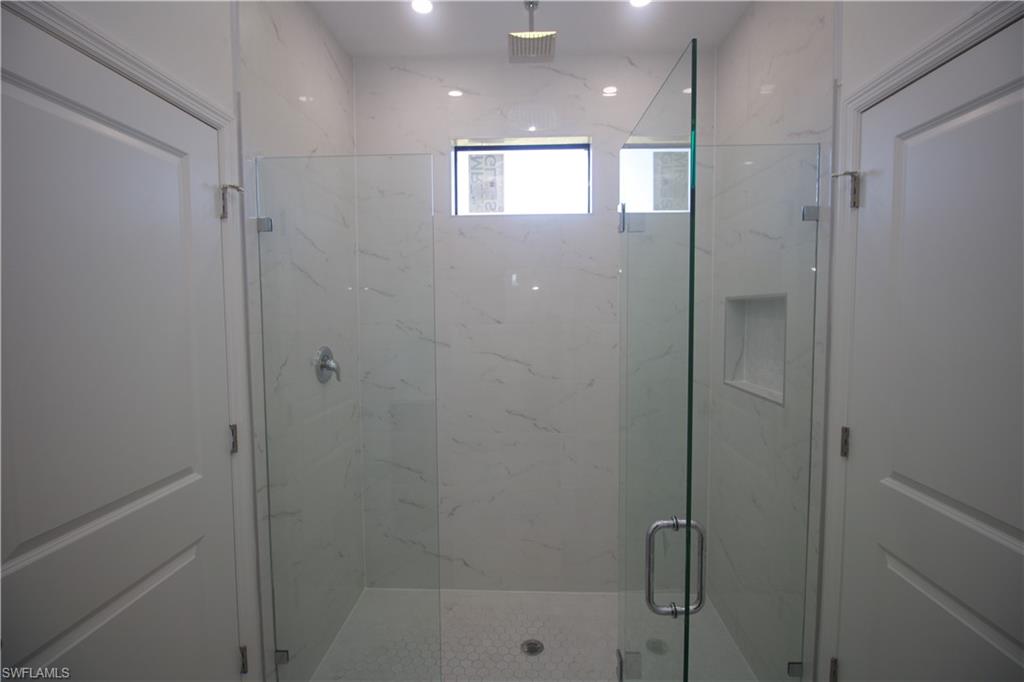 PORT LABELLE - Residential Lease