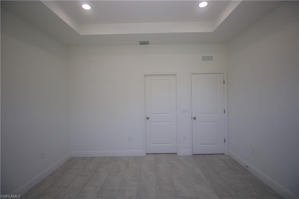 PORT LABELLE - Residential Lease