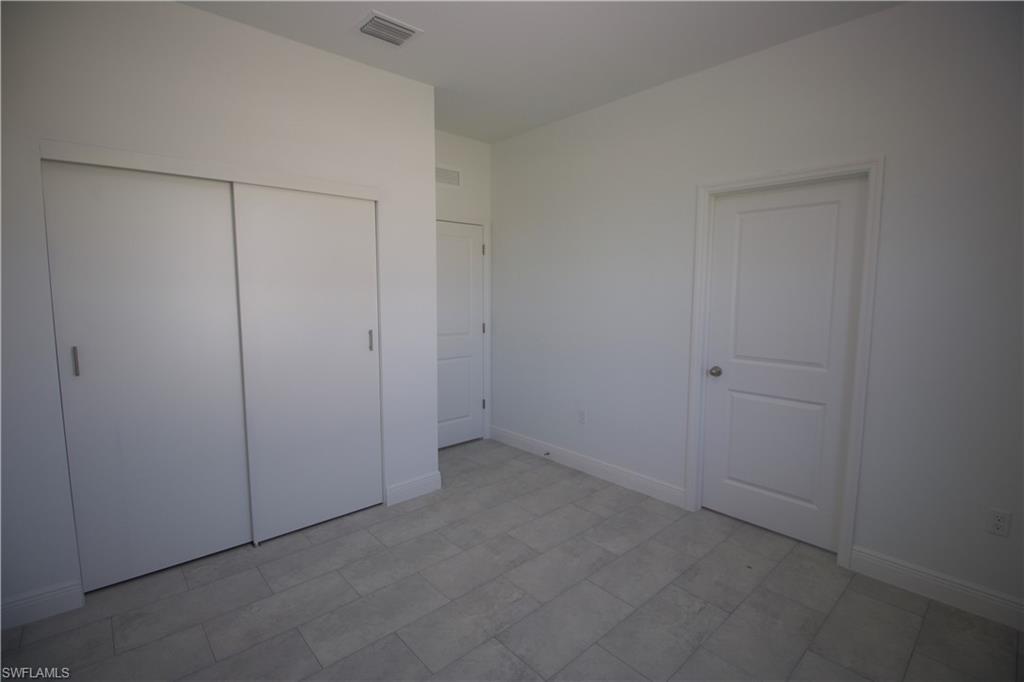 PORT LABELLE - Residential Lease