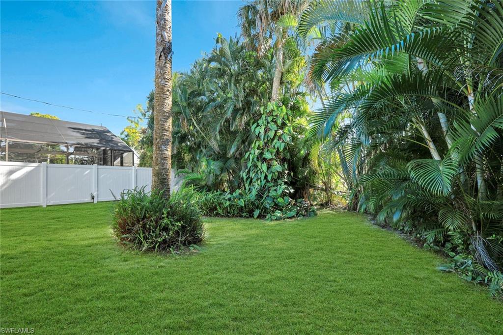 NAPLES PARK - Residential