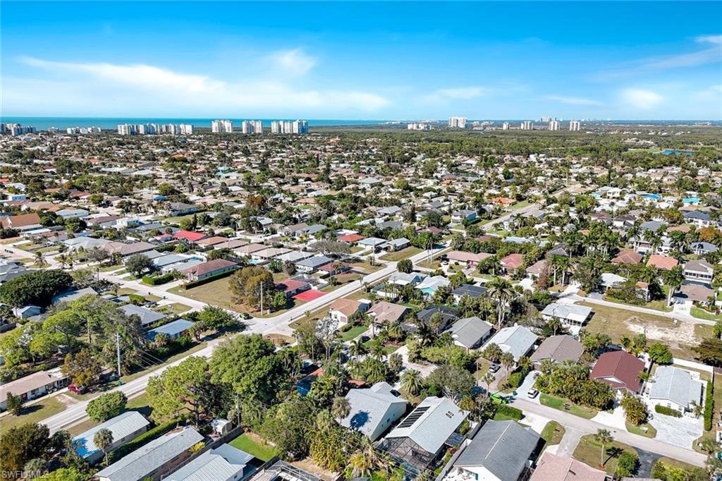 NAPLES PARK - Residential