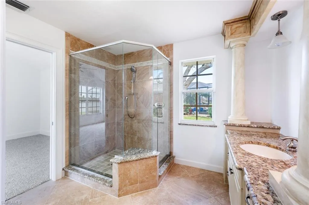 Naples, Florida 34109, United States, 3 Bedrooms Bedrooms, ,2 BathroomsBathrooms,Residential,Active,80567