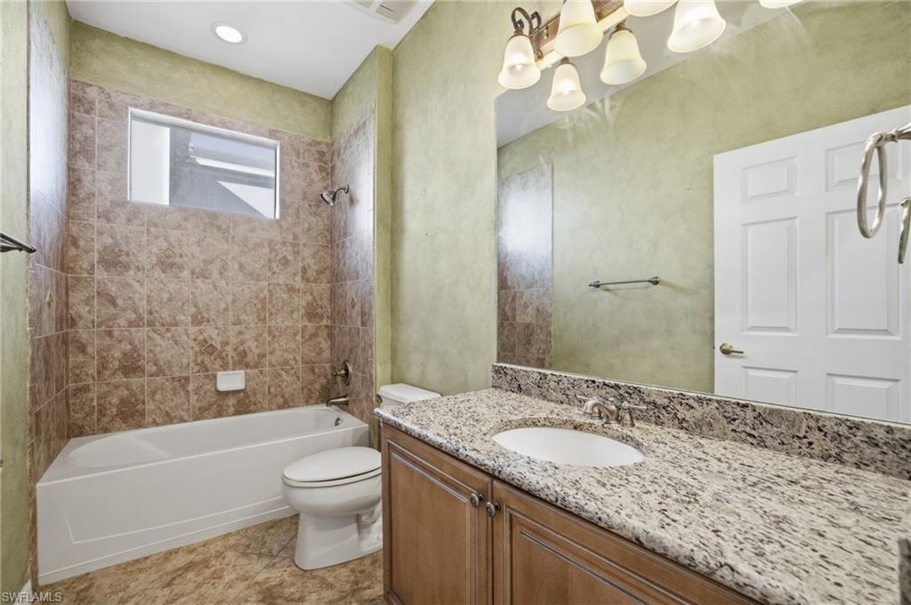 ASHTON OAKS - Residential