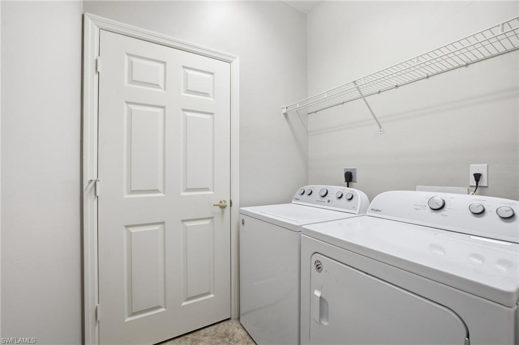 ASHTON OAKS - Residential