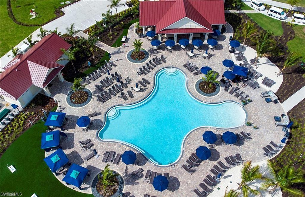 ASHTON OAKS - Residential