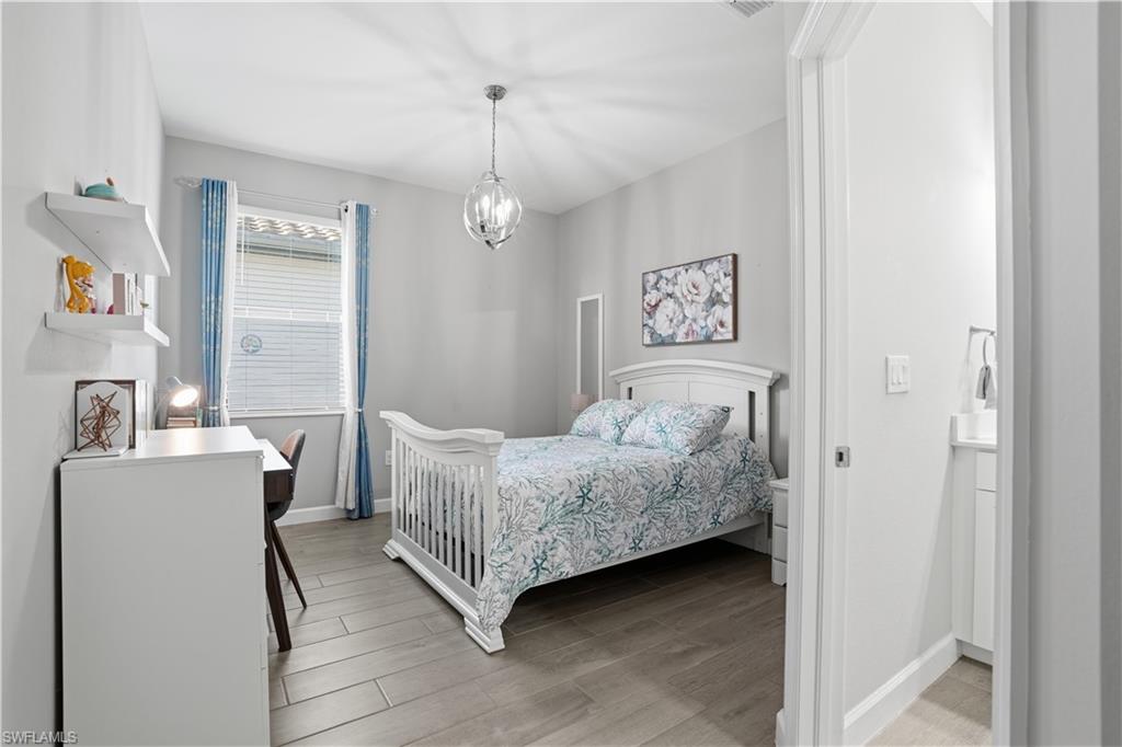 VALENCIA COUNTRY CLUB - Residential