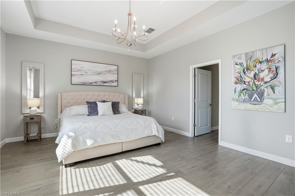 VALENCIA COUNTRY CLUB - Residential