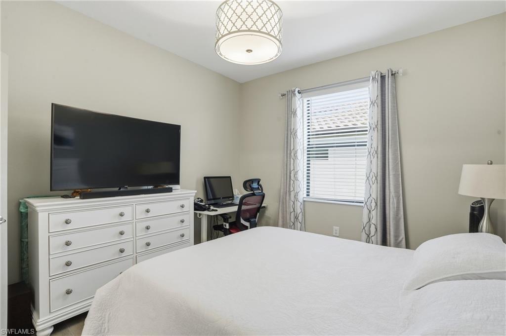 VALENCIA COUNTRY CLUB - Residential