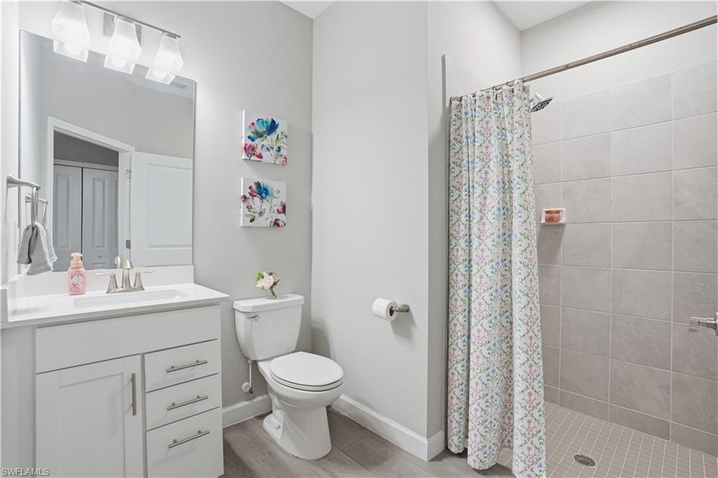 VALENCIA COUNTRY CLUB - Residential