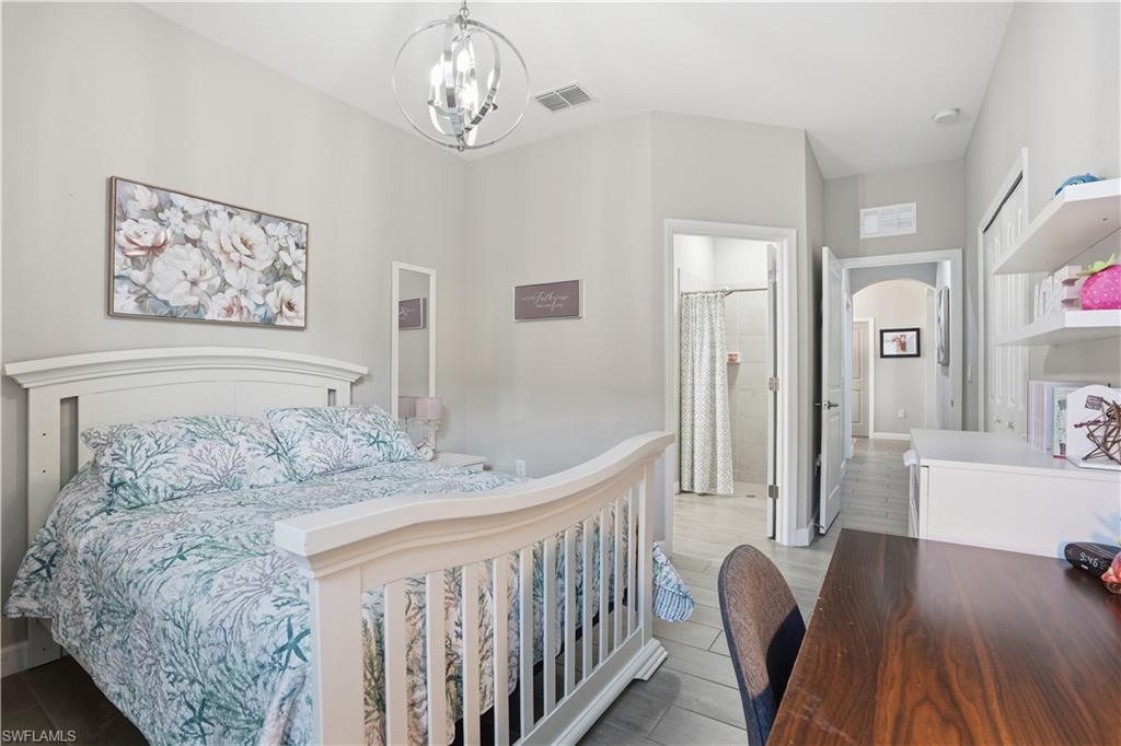 VALENCIA COUNTRY CLUB - Residential