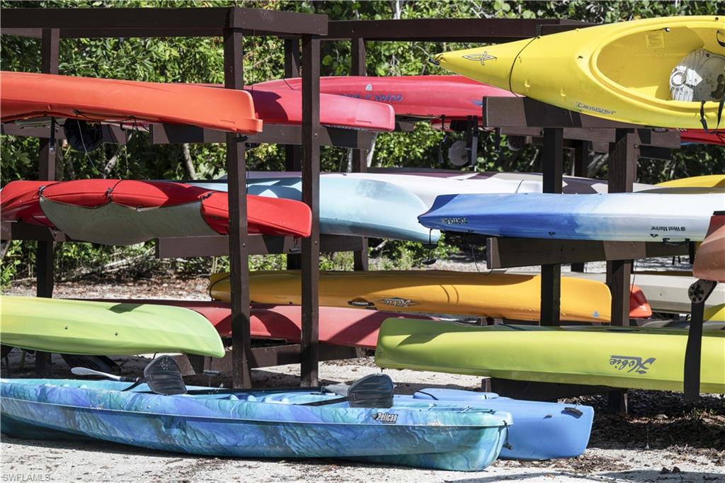 HIDEAWAY BEACH - Residential