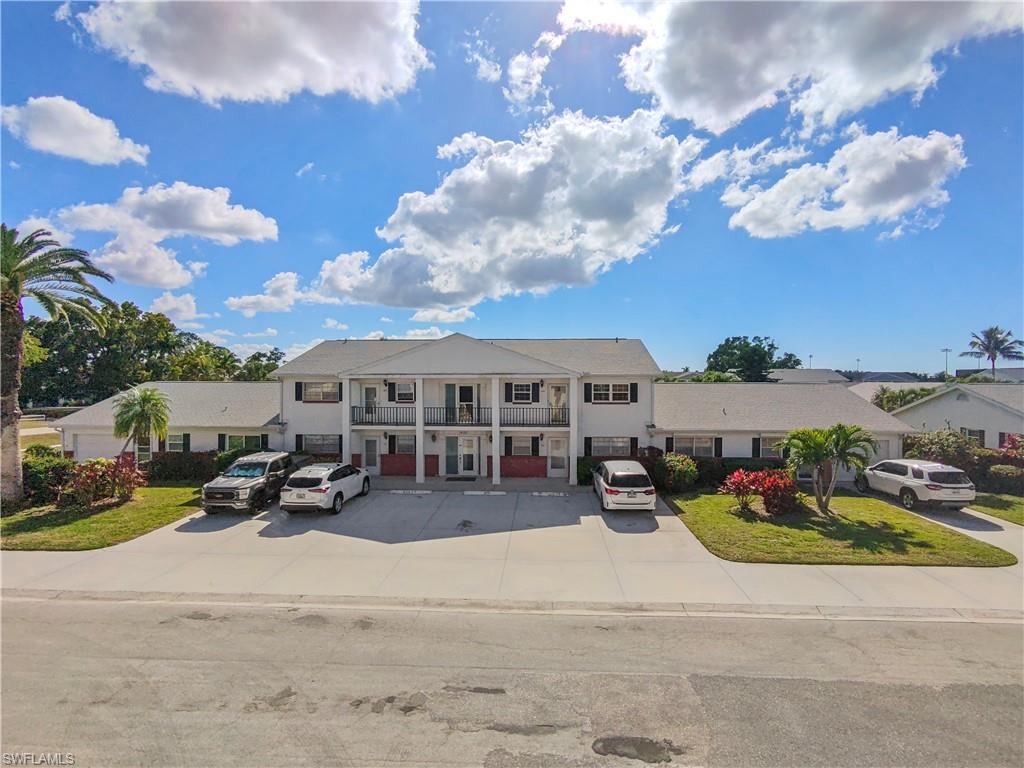 CYPRESS LAKES MANOR NORTH - Residential