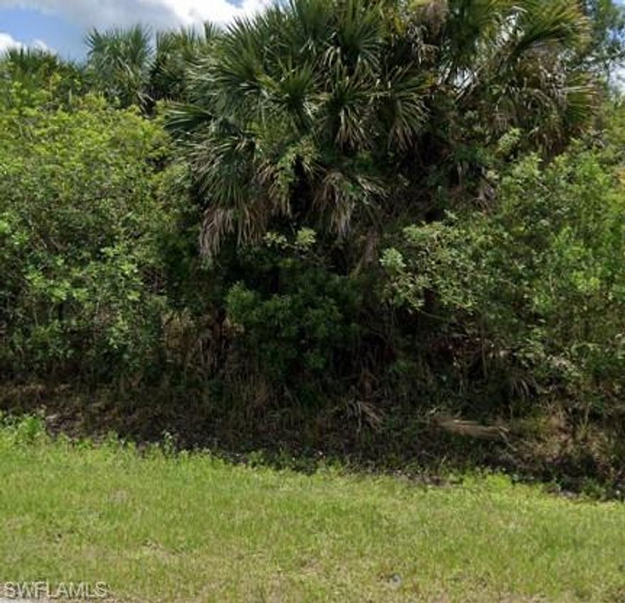 Vacant residential parcel over 1 acre located in Naples, FL. . Generous lot size offers privacy and flexibility for future development. Convenient access to shopping, dining, and major roadways.