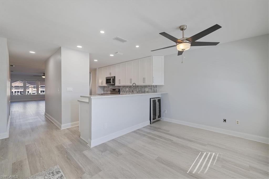 COMMODORE CONDO - Residential