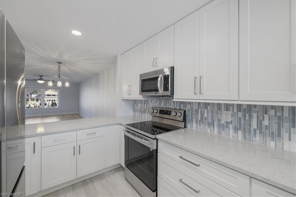 COMMODORE CONDO - Residential