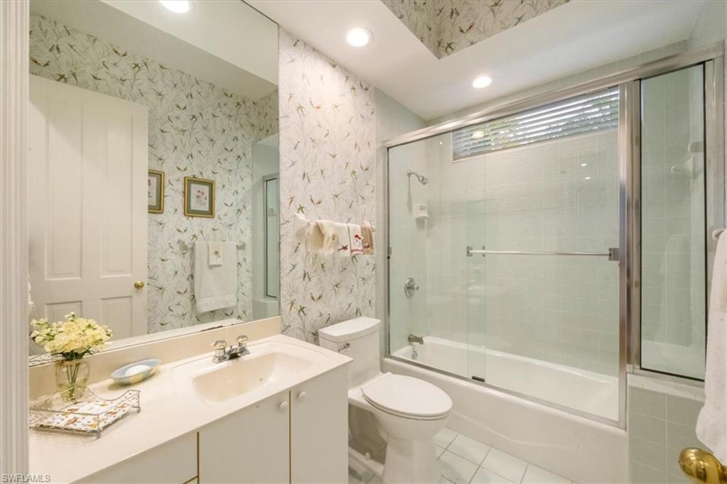 HIDDEN HARBOR - Residential