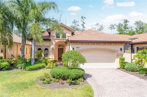 8227 Provencia CT FORT MYERS FL 33912