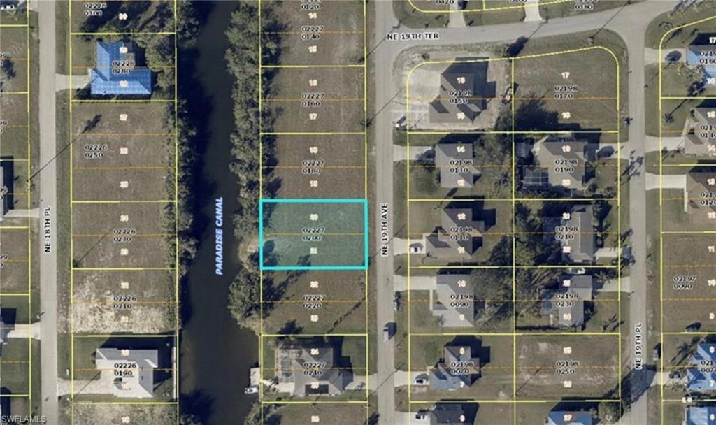 CAPE CORAL - Land
