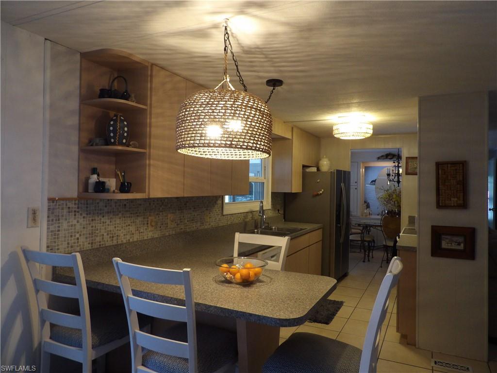 FOREST PARK MOBILE HOME - Residential