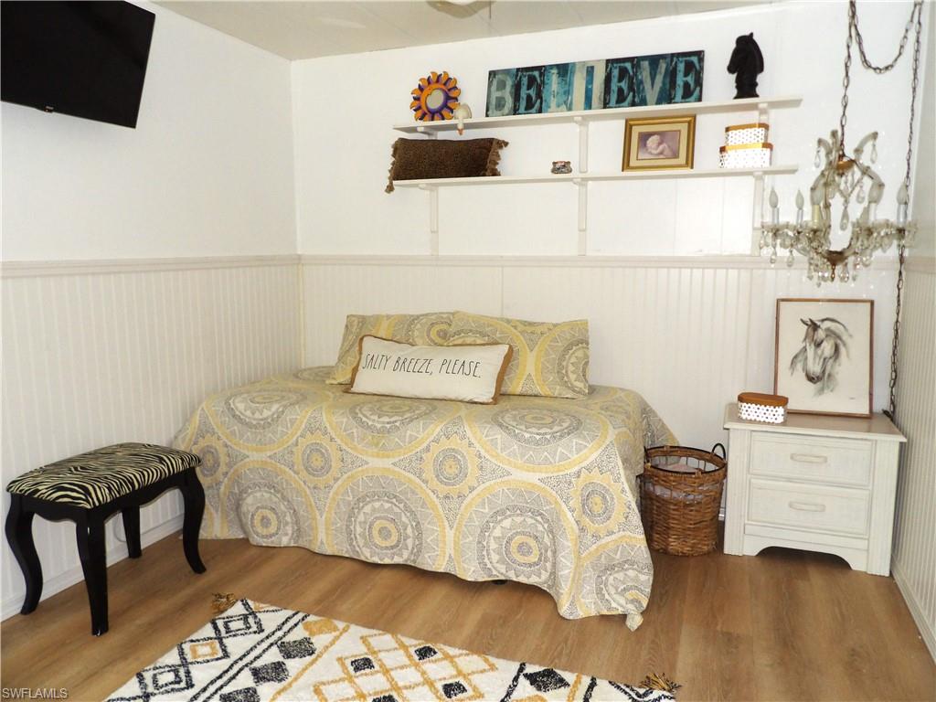 FOREST PARK MOBILE HOME - Residential