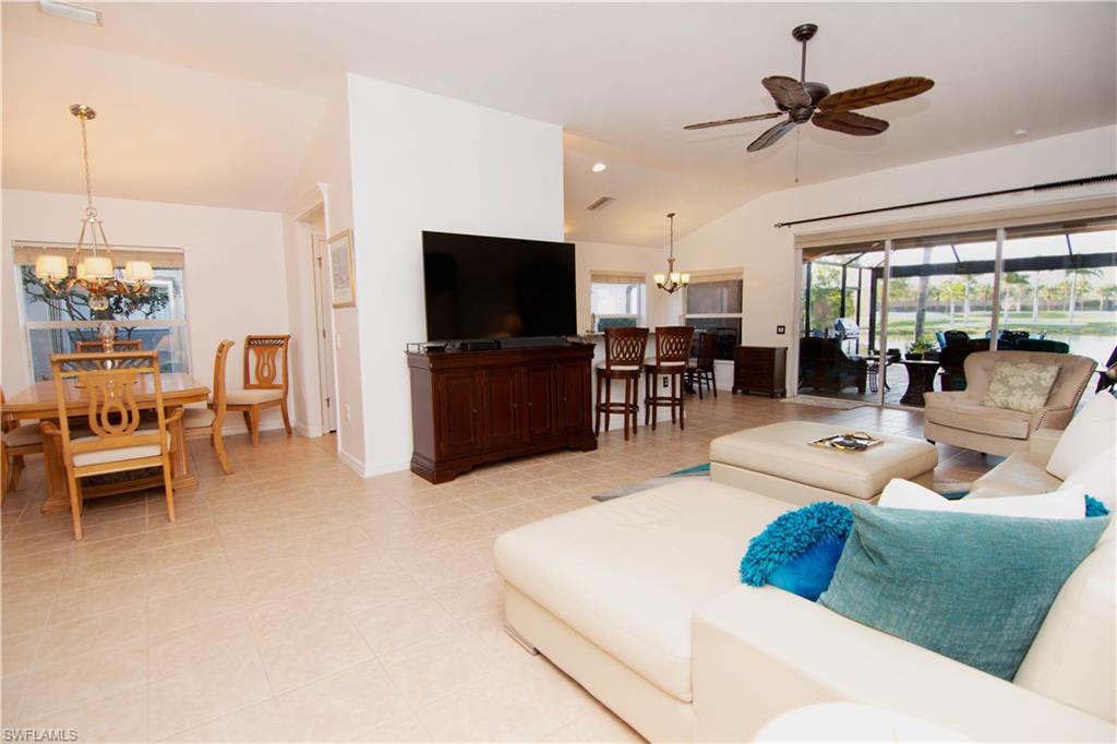 MAJESTIC POINTE - Residential