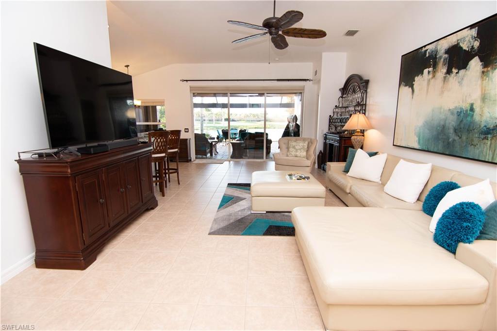 MAJESTIC POINTE - Residential