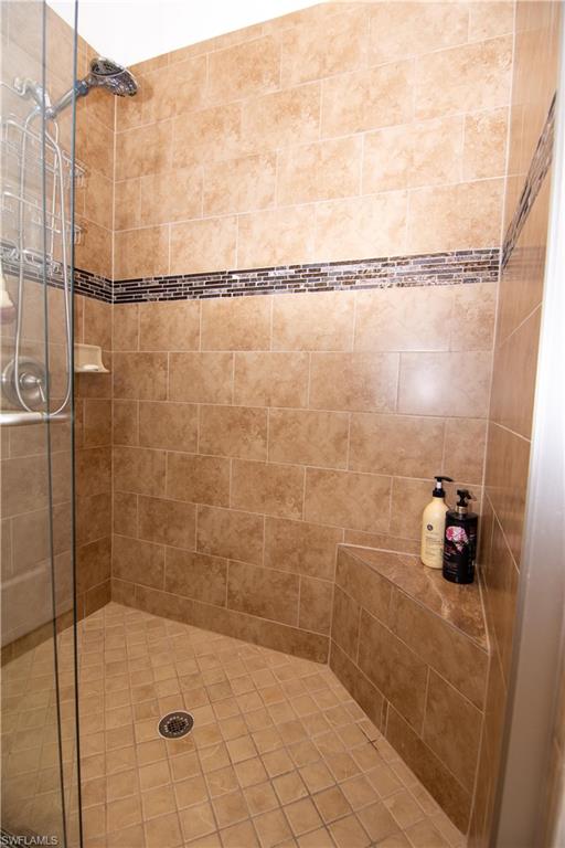 MAJESTIC POINTE - Residential