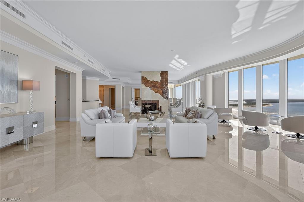 BELIZE - Residential