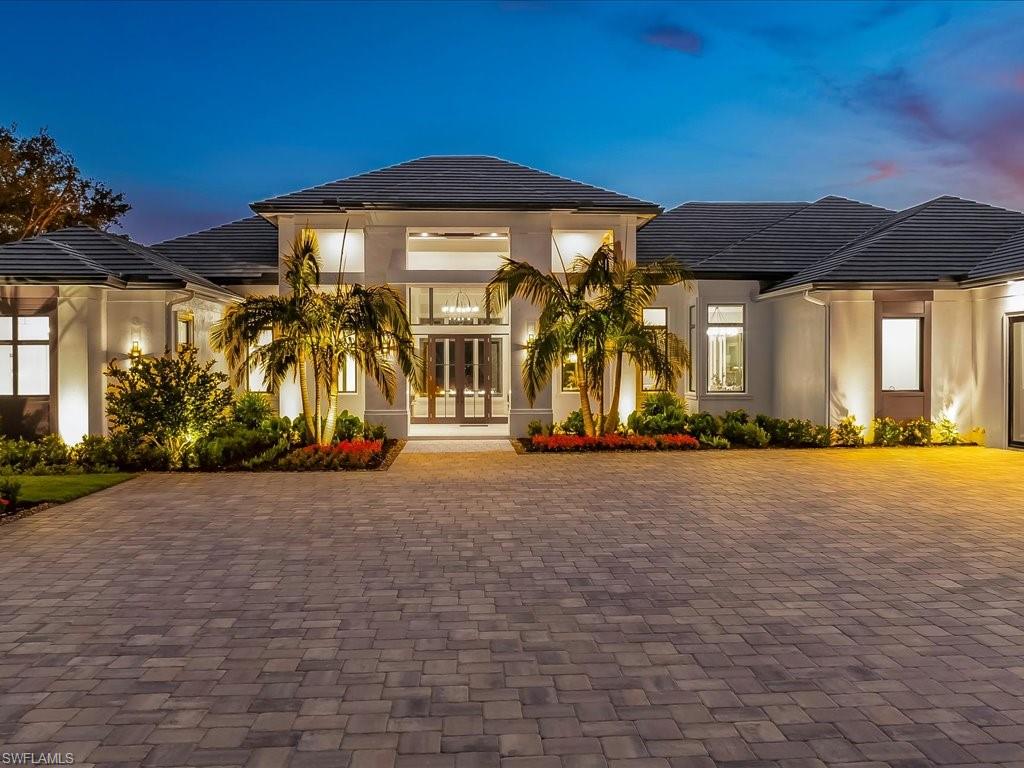 208 Hickory RD