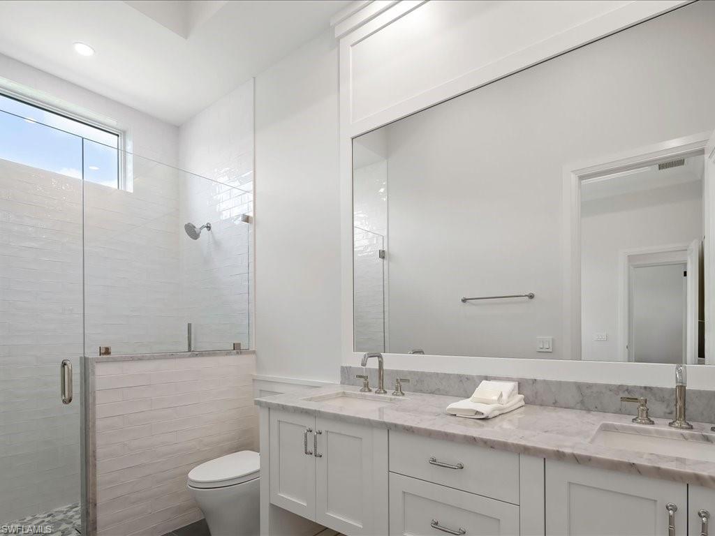 PINE RIDGE - Residential