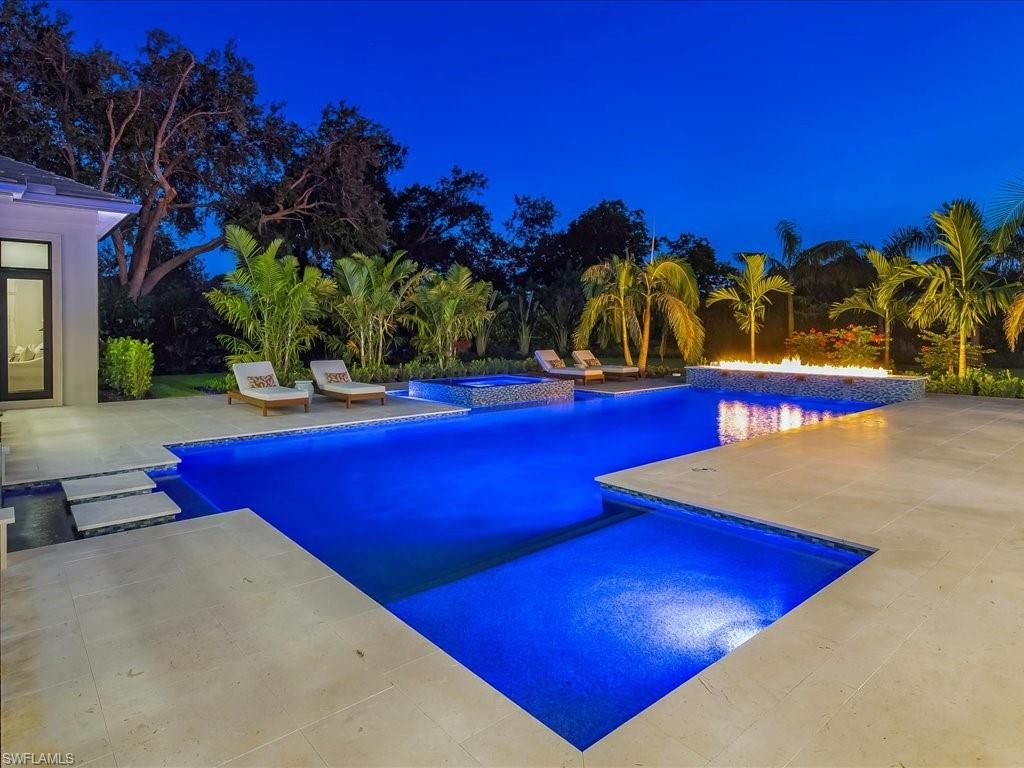 Photo of 208 Hickory RD, NAPLES, FL 34108 (MLS # 225066221)
