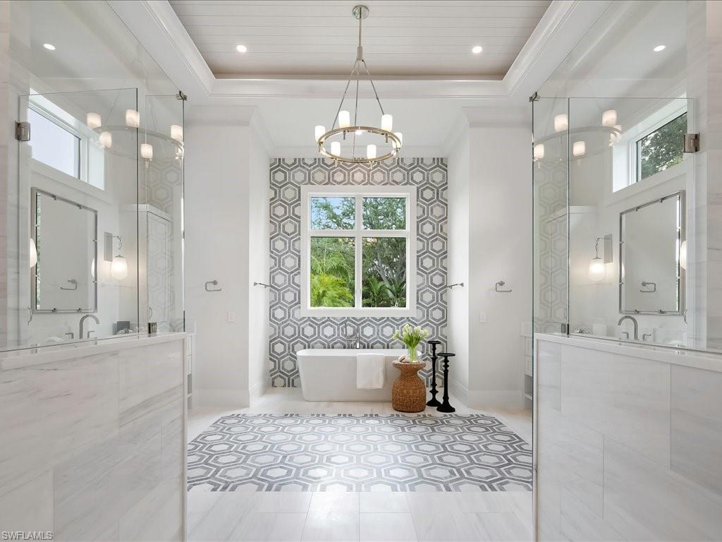 PINE RIDGE - Residential