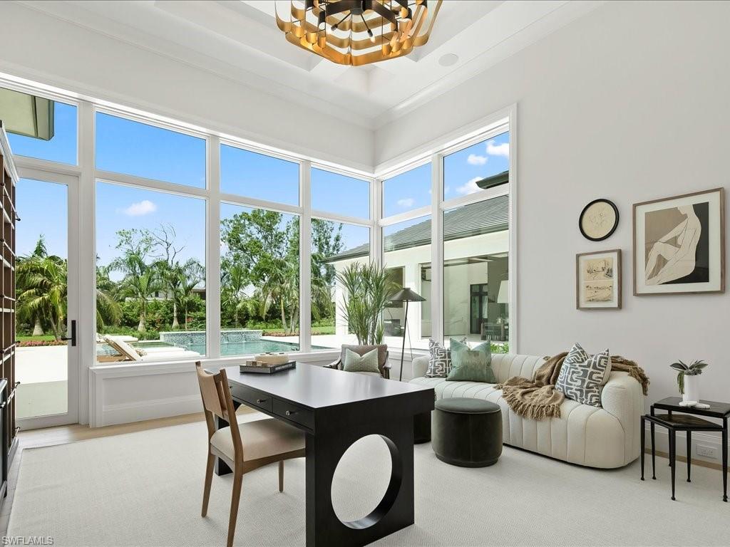 PINE RIDGE - Residential